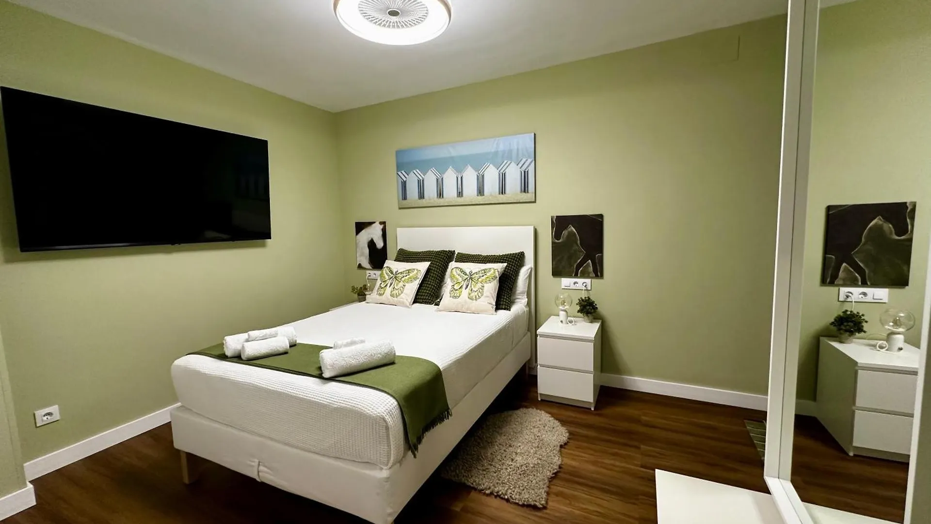 Bastinazo Alohadream - Luxury Premium - Dormirdcategoria Condeto En La Mejor Ubicacion De La Ciudad, Especial Grupos, Insonorizado, Aire Acondicionado En Todas Las Habitaciones, Tv 100