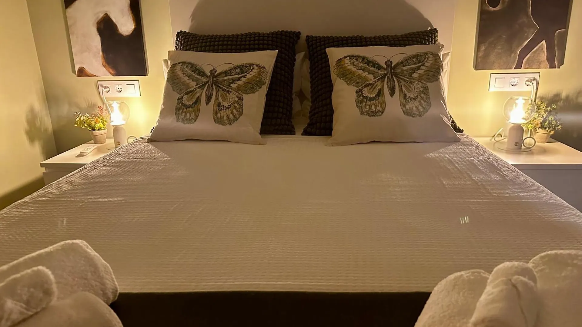 Bastinazo Alohadream - Luxury Premium - Dormirdcategoria Condeto En La Mejor Ubicacion De La Ciudad, Especial Grupos, Insonorizado, Aire Acondicionado En Todas Las Habitaciones, Tv 100