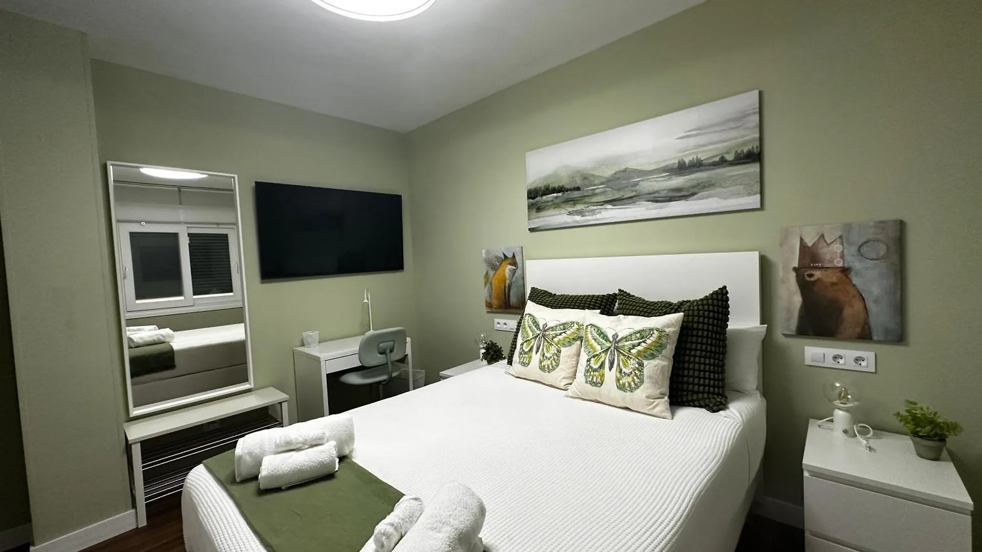 아파트 Bastinazo Alohadream - Luxury Premium - Dormirdcategoria Condeto En La Mejor Ubicacion De La Ciudad, Especial Grupos, Insonorizado, Aire Acondicionado En Todas Las Habitaciones, Tv 100